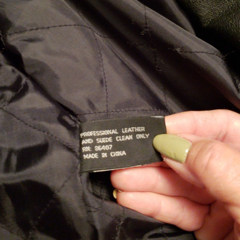 Coat - Picture 8 of 8